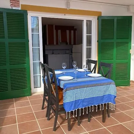 Avec Piscine Et Jardin Et Wifi شقة *